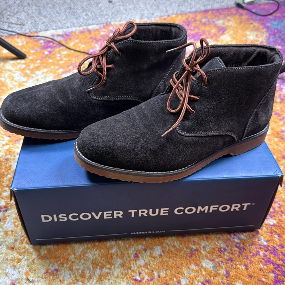 Nunn Bush Suede Leather Chukkas Boots Shoes Brown Men's 9.5 Hennepin